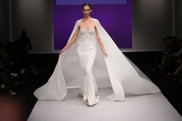 Tal Kahlon Bridal Runway Show — Stock fotografie