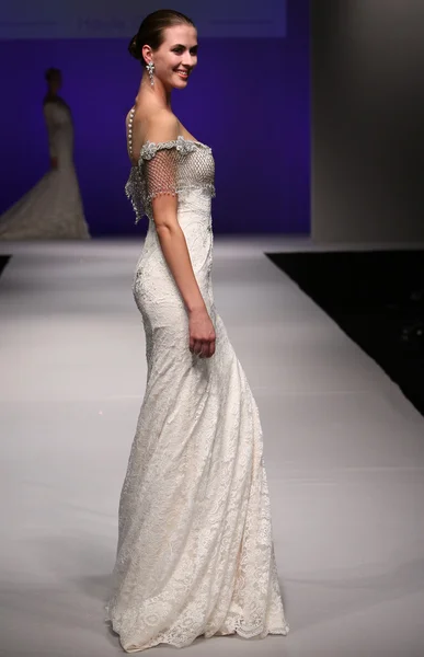 Orabella Bridal modevisning — Stockfoto