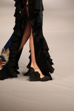 Yumi Katsura gelin pist Show