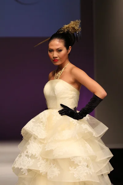 Yumi Katsura Show wybiegu dla nowożeńców — Zdjęcie stockowe