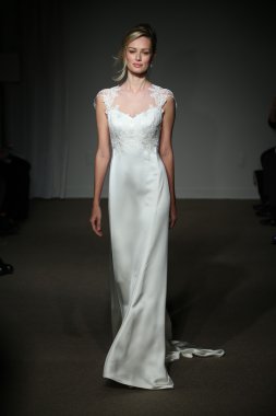 Anna Maier gelin pist Show