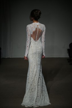 Anna Maier gelin pist Show