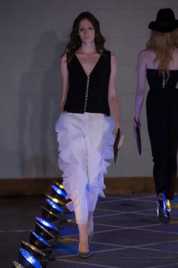 Victor de Souza Ss 2016 hazır giyim koleksiyonu