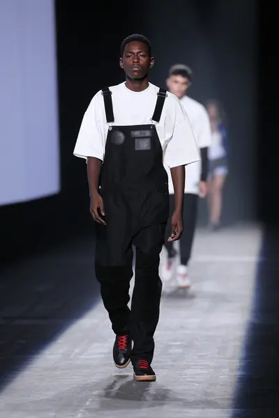 Alexander Wang defile — Stok fotoğraf