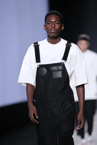 Alexander Wang modeshow — Stockfoto