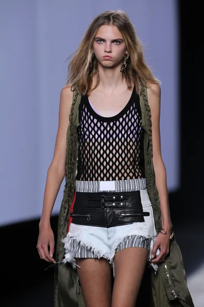 Desfile de moda Alexander Wang — Foto de Stock