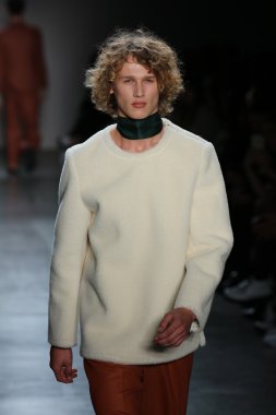 Kavram Kore'nin sıradan insanlar 2016