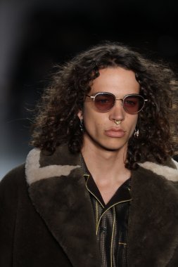 Kavram Kore'nin sıradan insanlar 2016