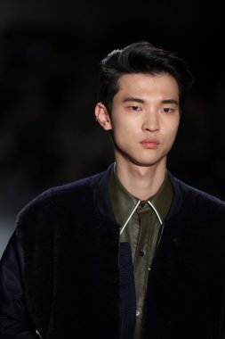 Kavram Kore'nin sıradan insanlar 2016