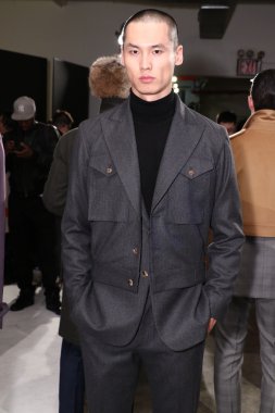 Models pose at the Hvrminn Presentation