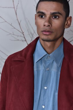 Brett Johnson tanıtımı