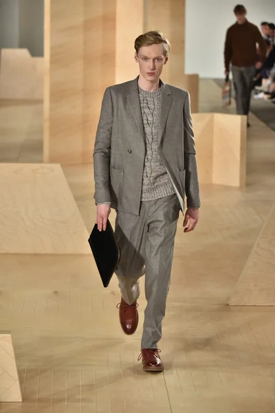 Perry Ellis collection during New York Fashion Week — 스톡 사진