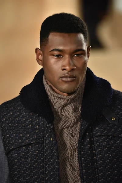 Collection Perry Ellis pendant la Fashion Week de New York — Photo