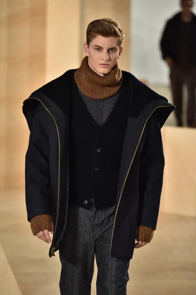 Perry Ellis collection during New York Fashion Week — 스톡 사진