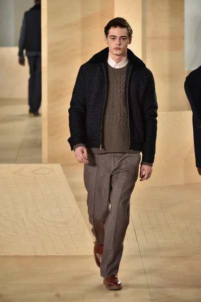 Perry Ellis collection during New York Fashion Week — 图库照片