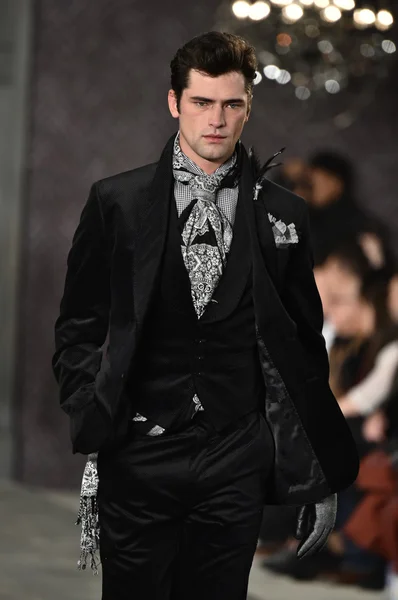 Joseph Abboud Runway Show — Stock Photo, Image