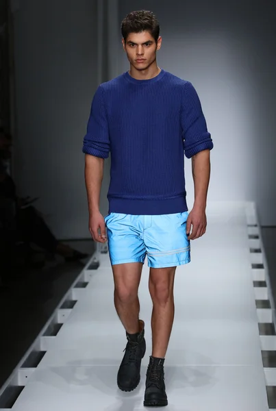 Nautica otoño 2016 desfile de moda de los hombres —  Fotos de Stock