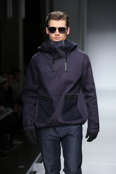 Nautica Men 's Fall 2016 fashion show — стоковое фото