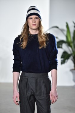 Palmiers du Mal defilesi