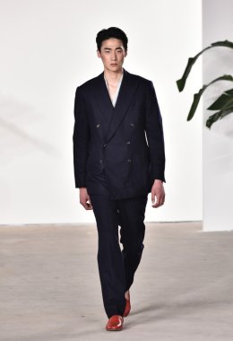 Palmiers du Mal defilesi