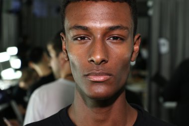 Siki Im gösterisi sırasında New York Moda Haftası