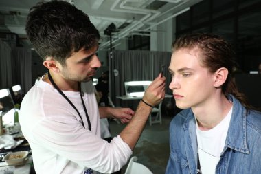 Siki Im gösterisi sırasında New York Moda Haftası