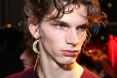 Siki Im gösterisi sırasında New York Moda Haftası