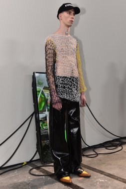 Devon Halfnight Leflufy's presentation