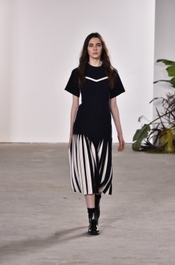 Orley gösterisi sırasında New York Moda Haftası