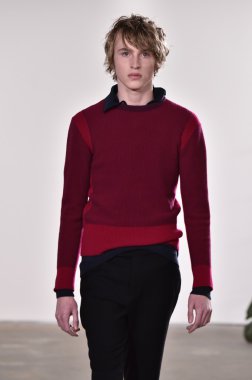 Orley gösterisi sırasında New York Moda Haftası