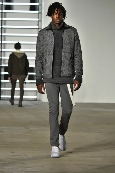 John Elliott och Co på New York Fashion Week — Stockfoto