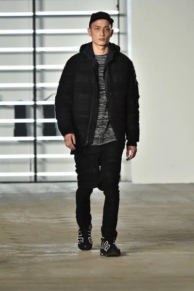 John Elliott en Co tijdens New York fashionweek — Stockfoto