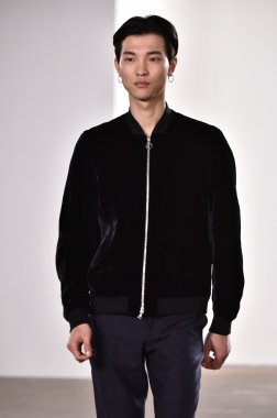 Timo Weiland gösteri