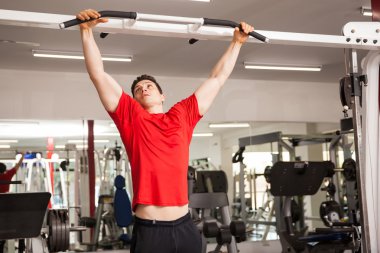 adam iyi ellerde kavrama elde