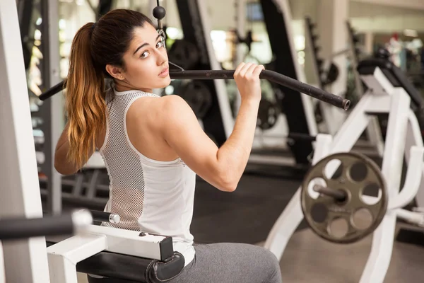 Strong woman exercising — Stock Photo, Image