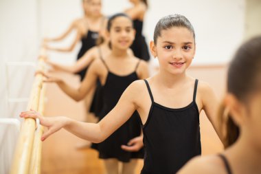 Latin Kızlar dans classe zevk
