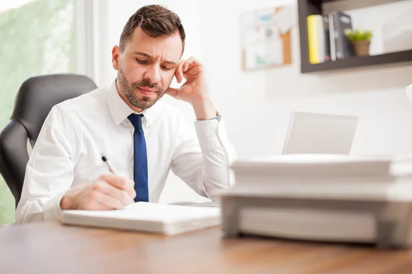 Attorney overwhelmed at work — Stock Photo, Image