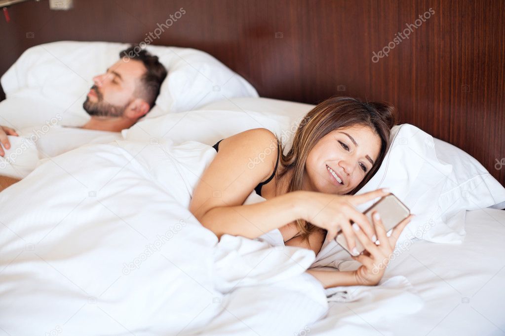  woman sending texts to her lover