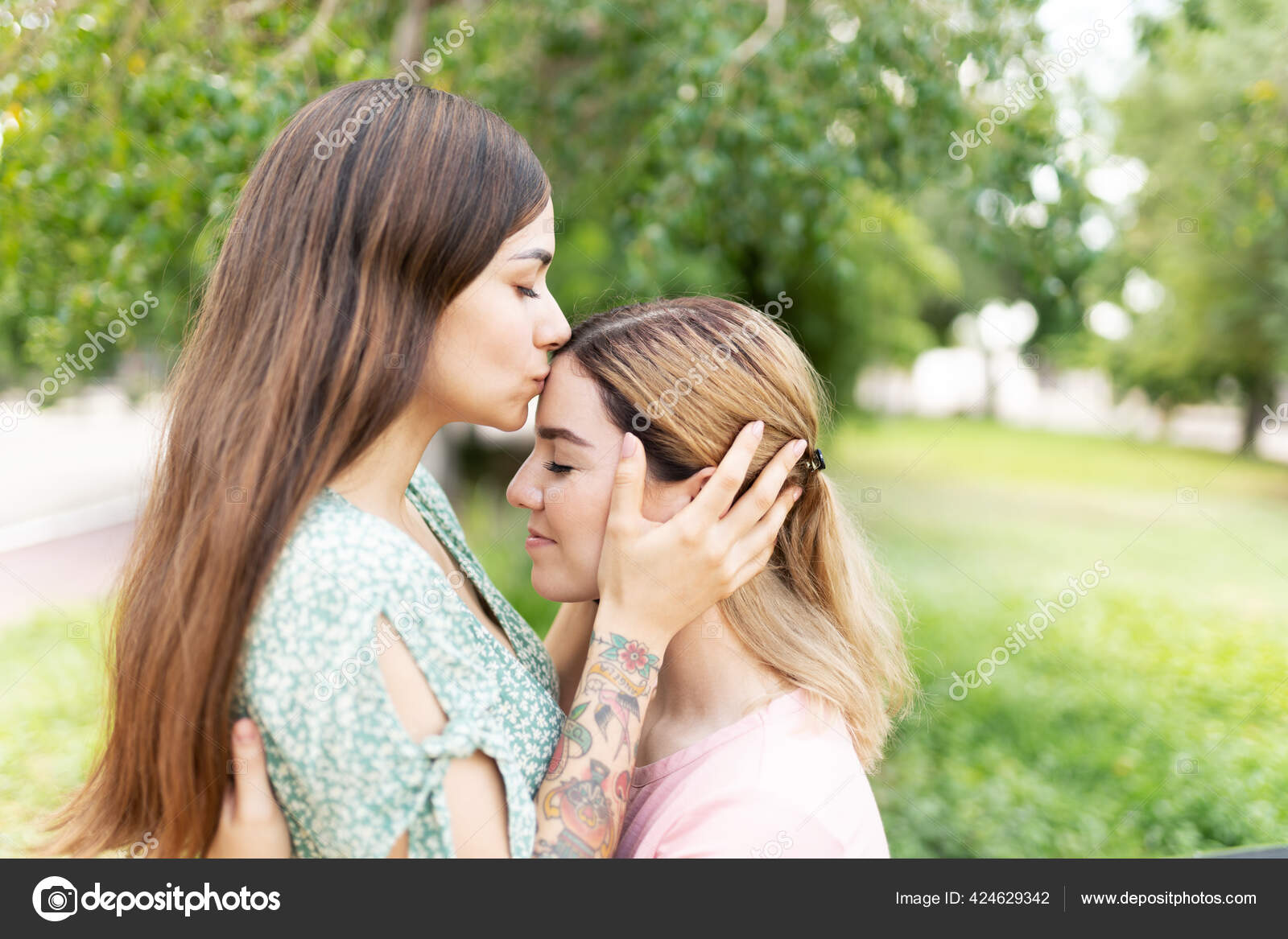 Лесби латын