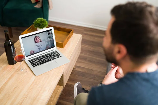 Mooi Jong Vriendin Een Video Gesprek Het Houden Van Een — Stockfoto