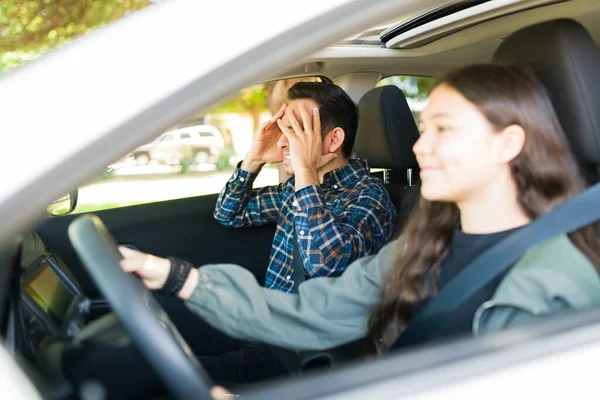 Stressed Worried Dad Covering Her Face While Her Teen Daughter — Stock Photo, Image