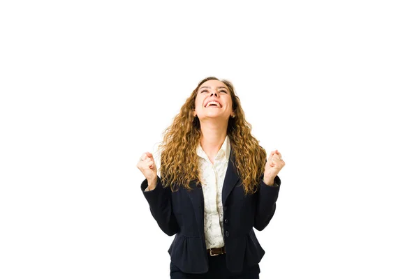 Mulher Profissional Feliz Gritando Depois Receber Boas Notícias Bem Sucedida — Fotografia de Stock