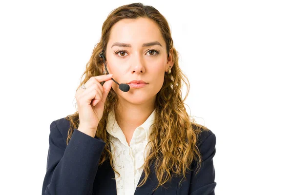 Portrait Beautiful Latin Woman Holding Microphone Headset While Speaking Customer — Stock Photo, Image