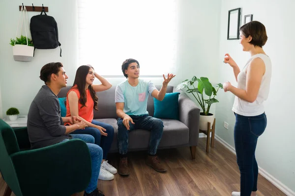 Diverse Group Best Friends Playing Charades While Sitting Living Room — Stock Photo, Image