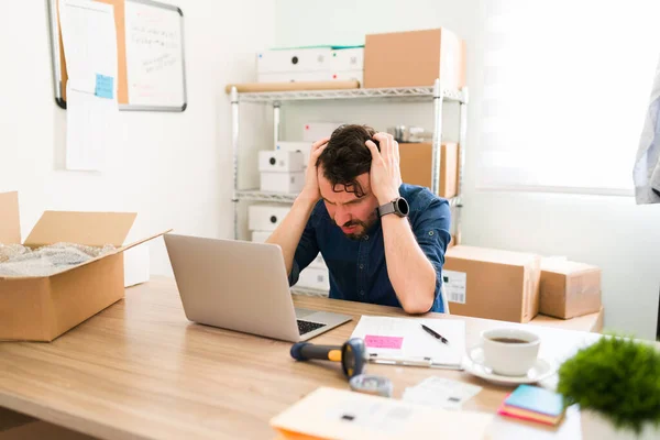 Hispanic Business Owner Having Problems His Startup Company Upset Entrepreneur — Stock Photo, Image