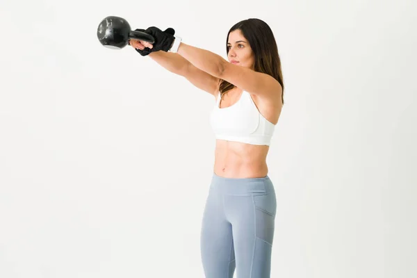 Jeune Femme Active Entraînement Vêtements Sport Avec Une Kettlebell Femme — Photo