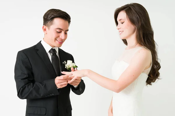 Attractive Young Man Putting Diamond Ring Finger Her Gorgeous Bride — Stock Photo, Image