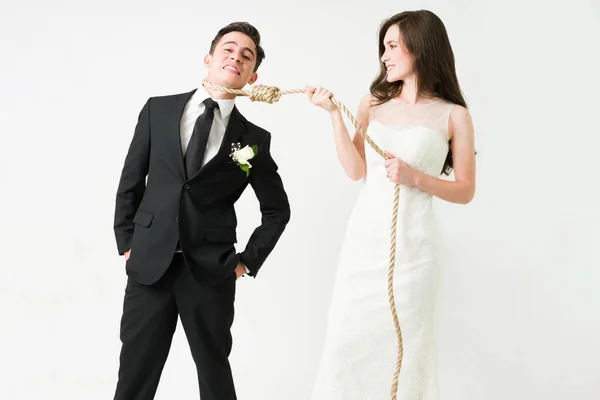You Always Stressed Groom Looking Camera While Her Wife Wraps — Stock Photo, Image