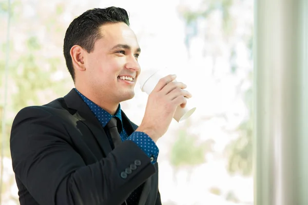 Man drinking coffee — Stock Photo, Image