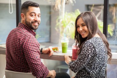 Bazı sağlıklı öğle yemeği Ouple